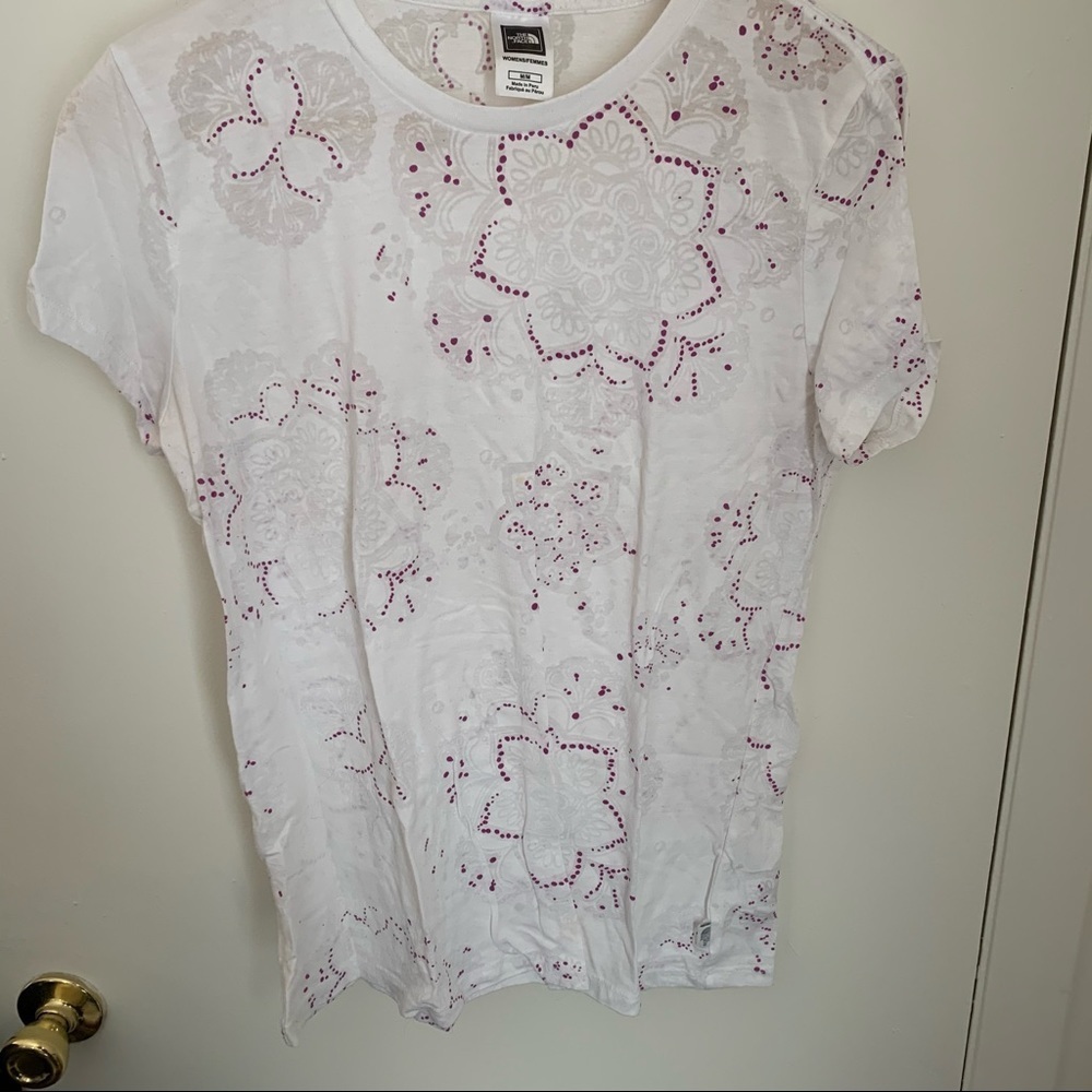 Like New North Face Mehndi henna burnout tshirt